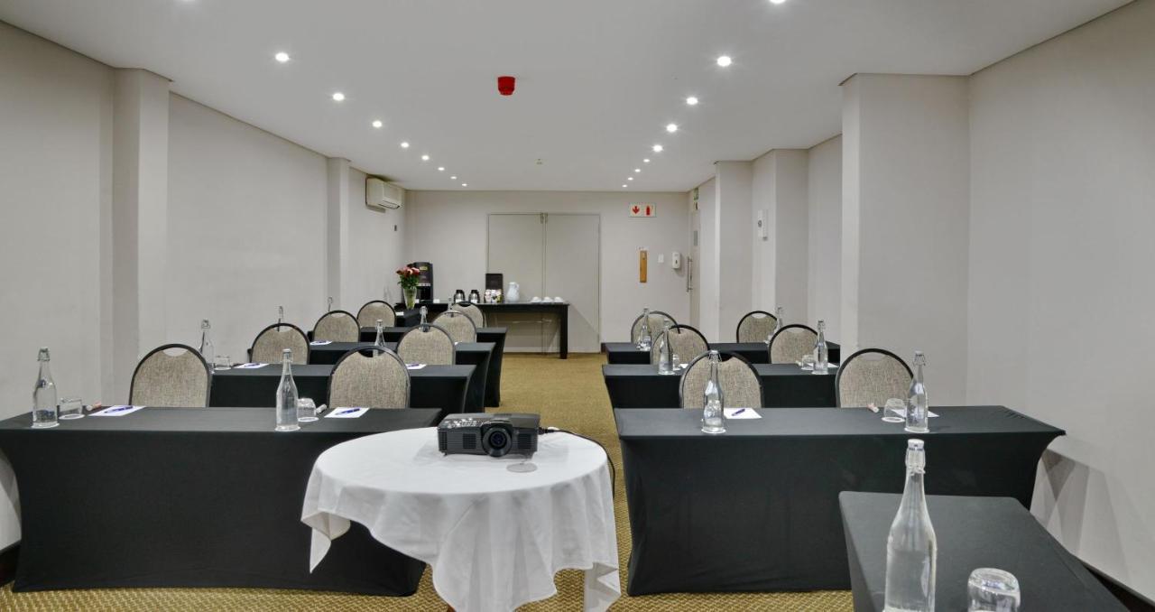 Hotel Anew Capital 4*