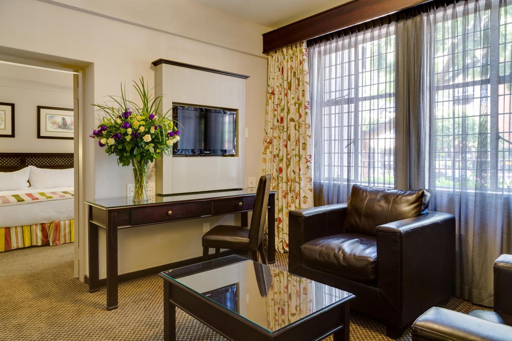 Hotel Anew Capital 4*